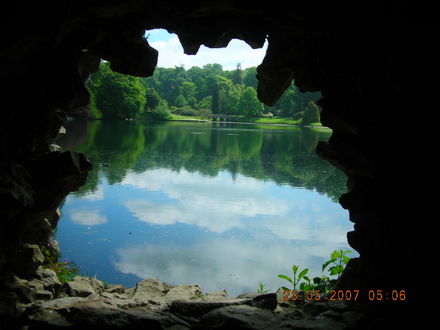 Grotto.jpg