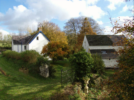 Llwyngarreg