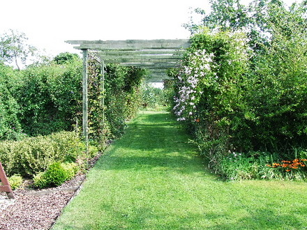 endofaug07_049.jpg
