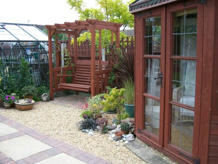 The garden swing