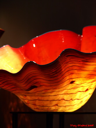 Chihuly flower bowl