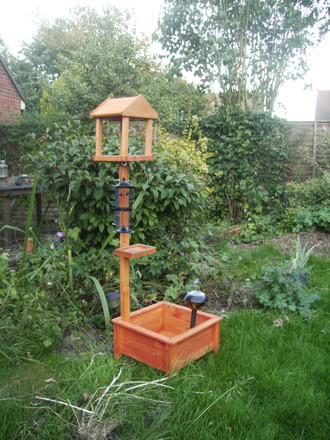 My new Bird Feeder Planter again 07.08