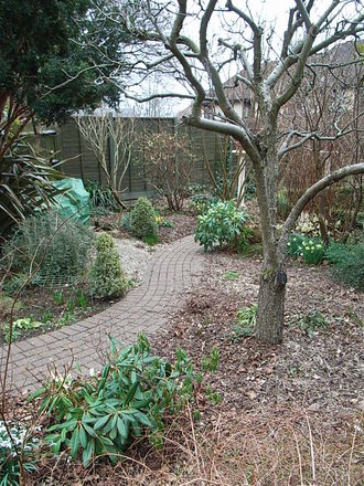 Hidden_garden_2008.jpg