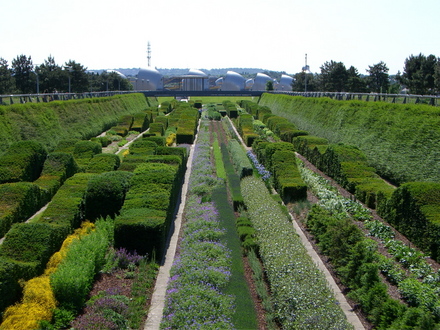 Thames Barrier Park June 2007