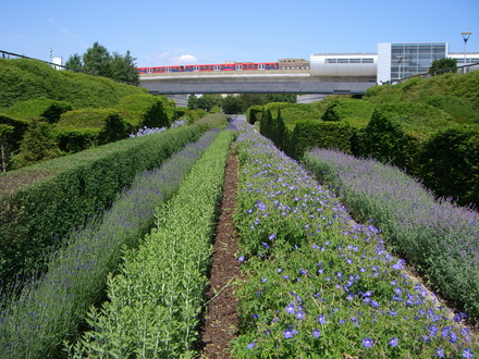 Thames Barrier Park June 2007
